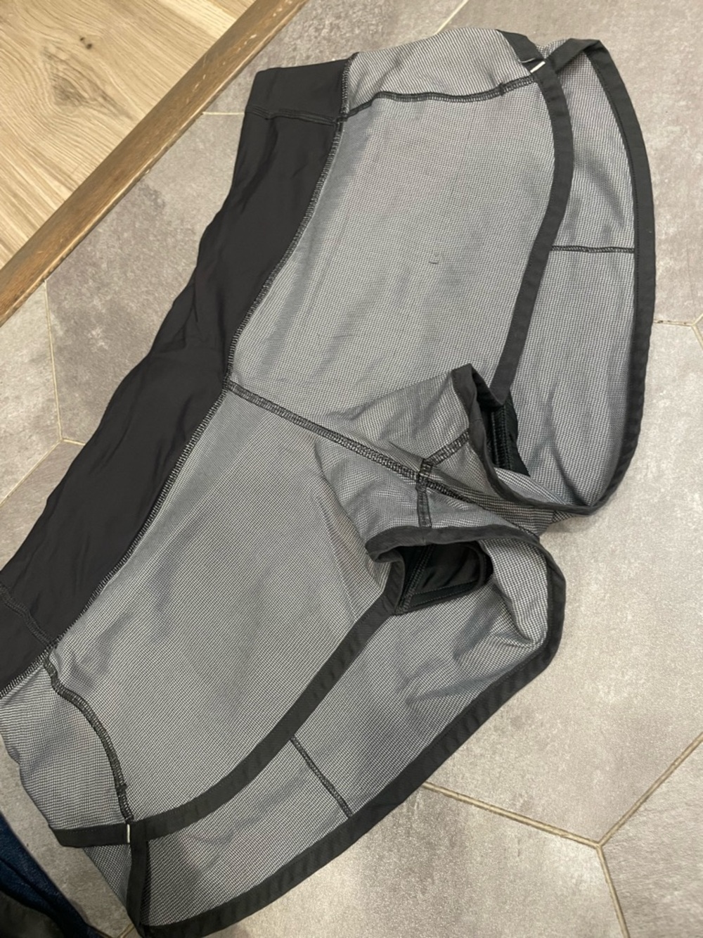 lululemon athletica Black and Gray Women's Running Skort